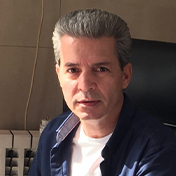 >آمیکو کشنده تک محور دور رنگ